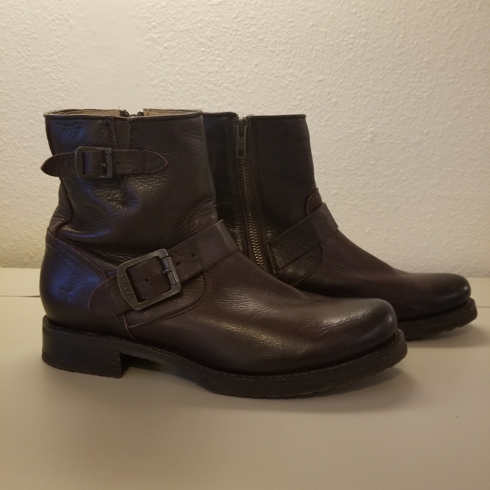 Frye Vicky boot bootie size 8